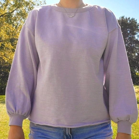 Light Purple Bubble Sleeve Sweatshirt - Picture 2 of 3